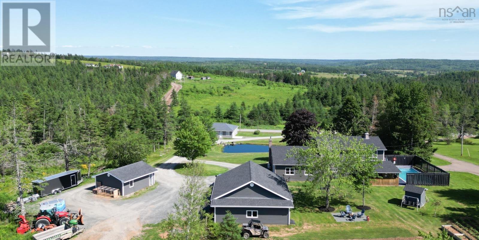 1517 PICTOU Road, East Mountain, Nova Scotia