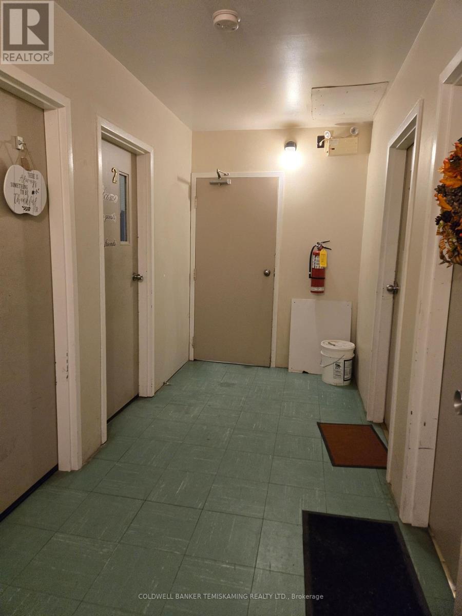 443 Albert Street, Temiskaming Shores, Ontario  P0J 1K0 - Photo 15 - T12423427