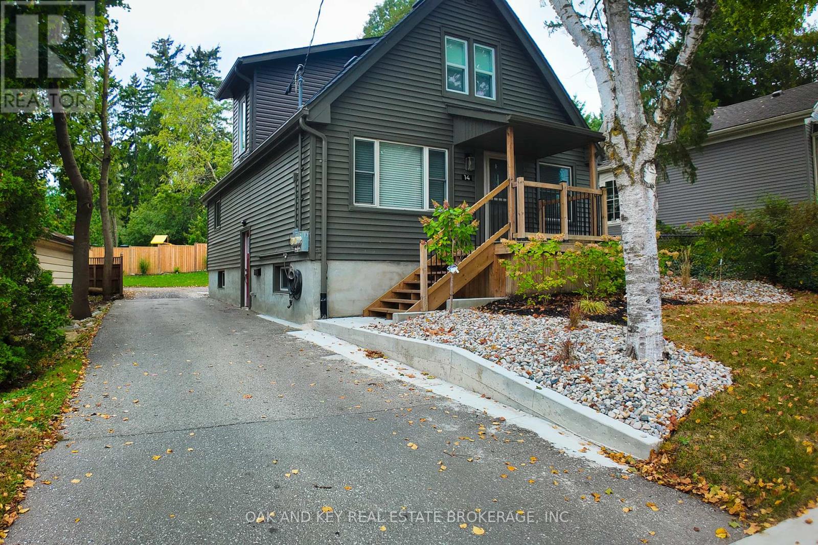 Lower - 14 Britannia Avenue, London North, Ontario  N6H 2H9 - Photo 2 - X12423505