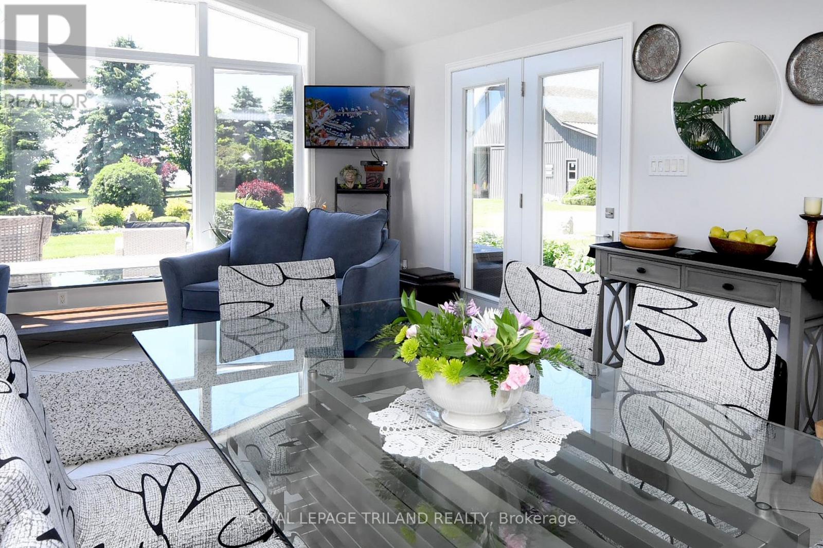 48789 Dexter Line, Malahide, Ontario  N0L 2H0 - Photo 6 - X12423536