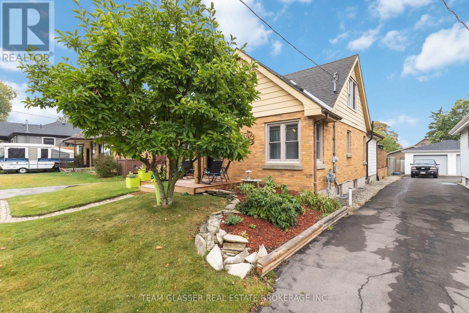 7031 Beattie Street, London South, Ontario  N6P 1A2 - Photo 48 - X12423558