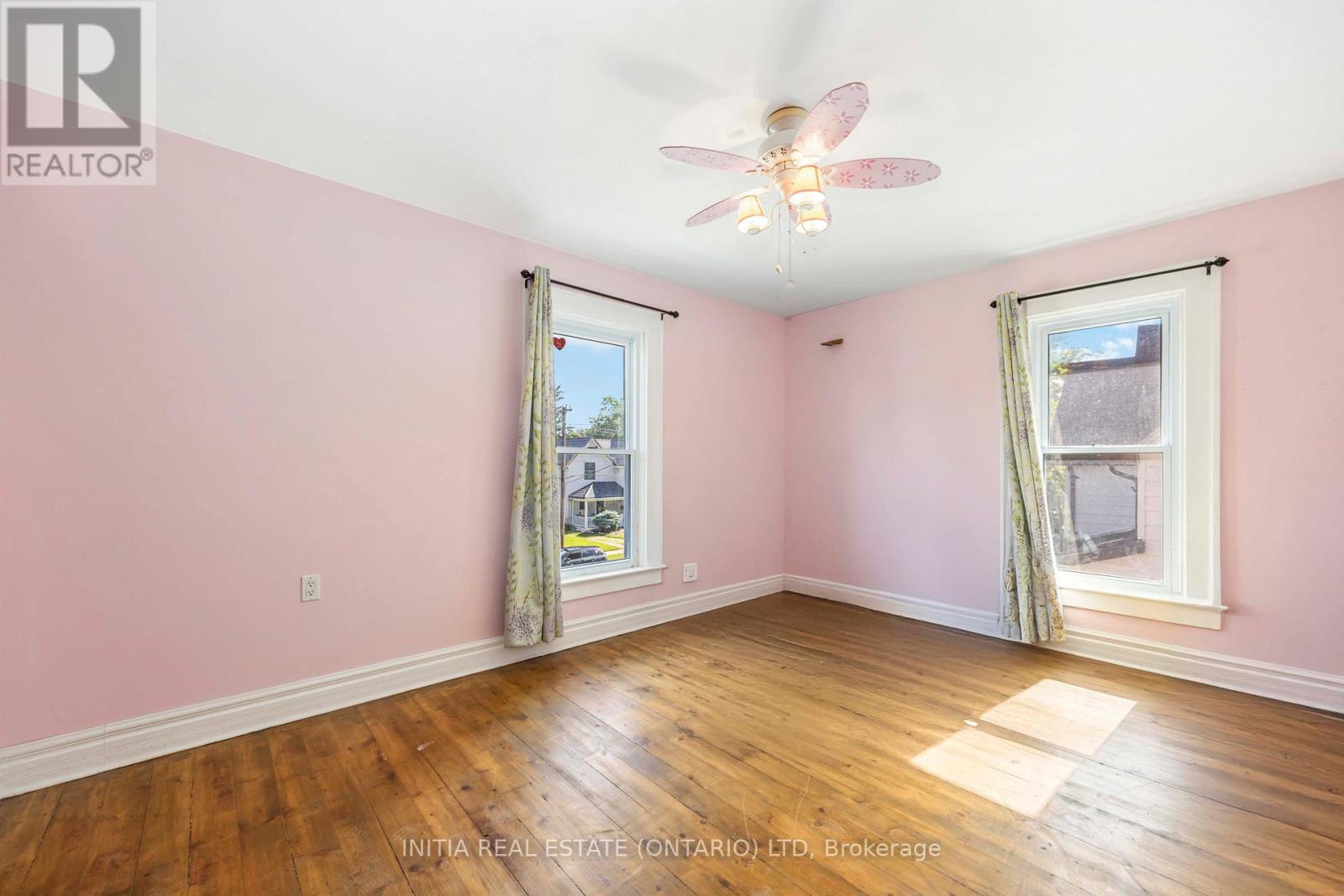 53 Main Street, St. Clair, Ontario  N0N 1H0 - Photo 16 - X12423569