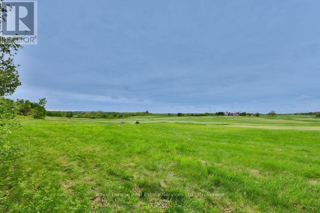 8220 10 Side Road, Halton Hills, Ontario  L9R 2X7 - Photo 4 - W12423560