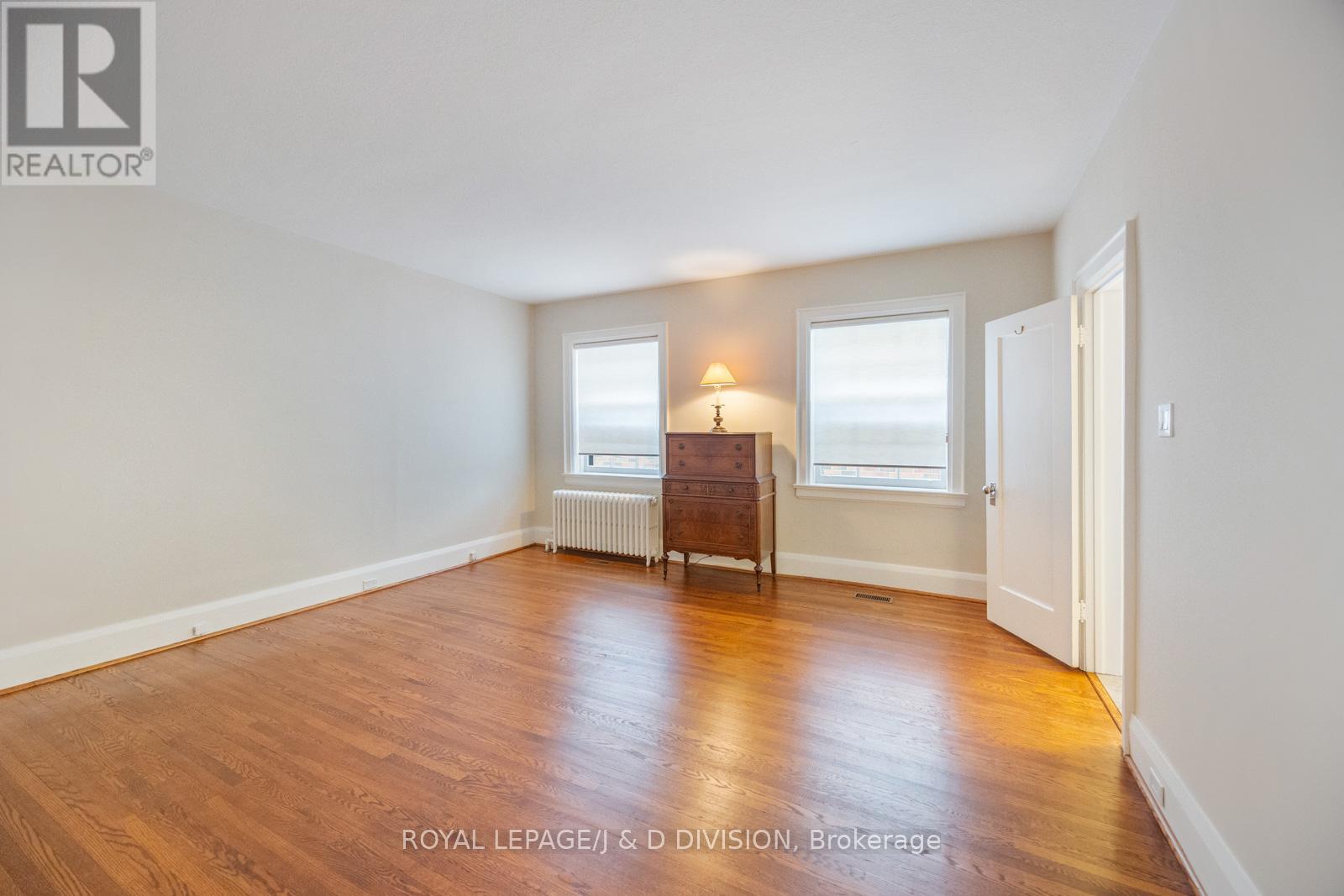 4 Highbourne Road, Toronto, Ontario  M5P 2J2 - Photo 16 - C12423382