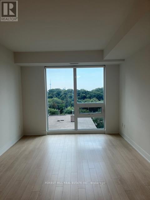 610 - 310 Tweedsmuir Avenue, Toronto, Ontario  M5P 2Y2 - Photo 13 - C12423426
