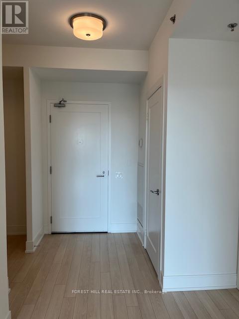 610 - 310 Tweedsmuir Avenue, Toronto, Ontario  M5P 2Y2 - Photo 4 - C12423426