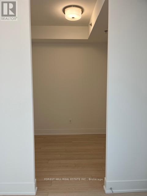 610 - 310 Tweedsmuir Avenue, Toronto, Ontario  M5P 2Y2 - Photo 5 - C12423426
