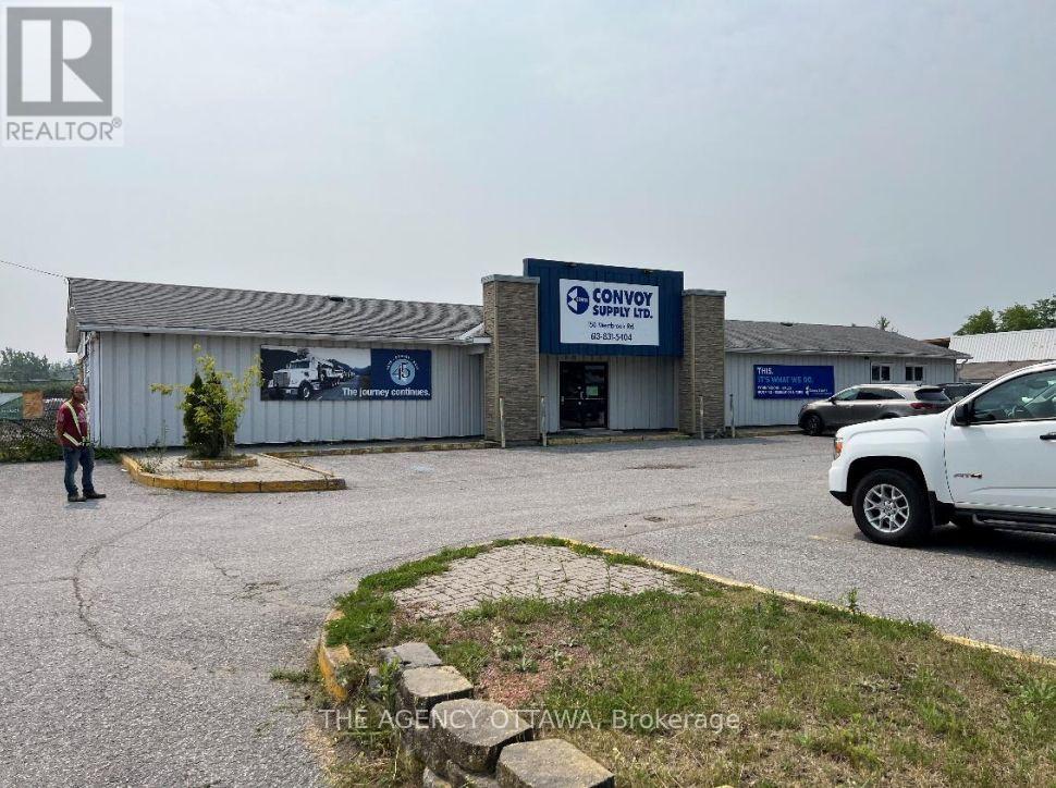 2099 Carp Road, Ottawa, Ontario  K0A 1L0 - Photo 3 - X12423470