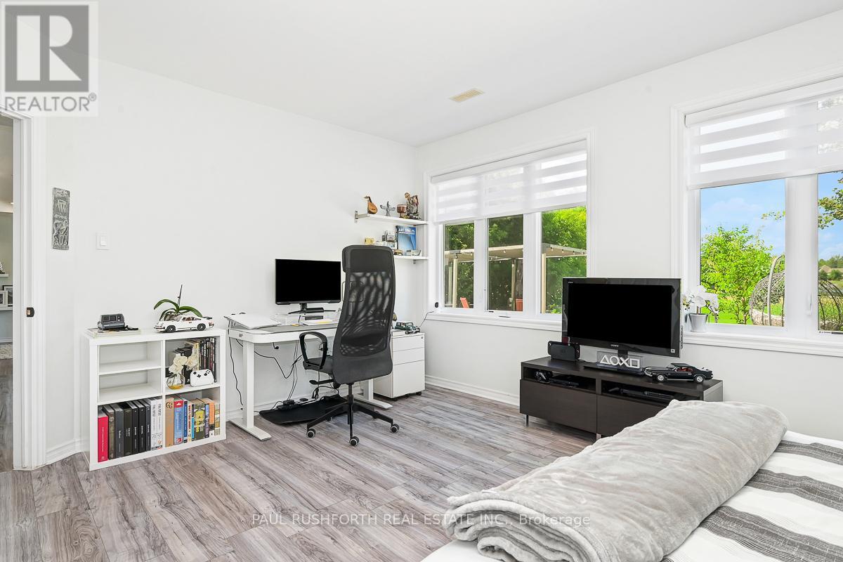 365 West Lake Circle, Ottawa, Ontario  K0A 1L0 - Photo 37 - X12423519