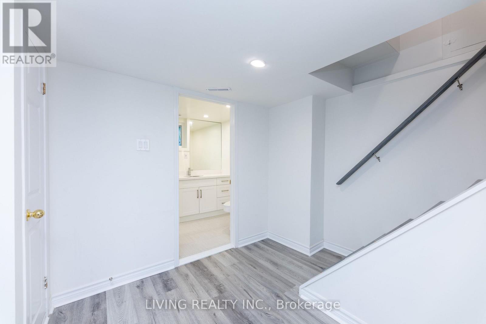12 Kells Avenue, Toronto, Ontario  M1K 4W5 - Photo 27 - E12423413