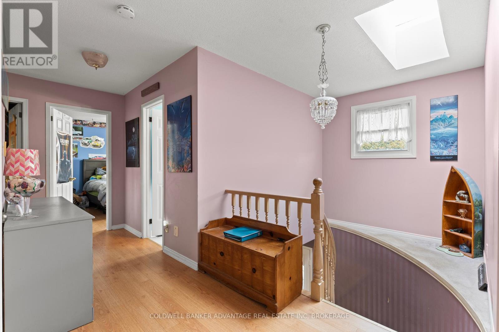35 Woodrush Avenue, Welland, Ontario  L3C 6S6 - Photo 18 - X12423461