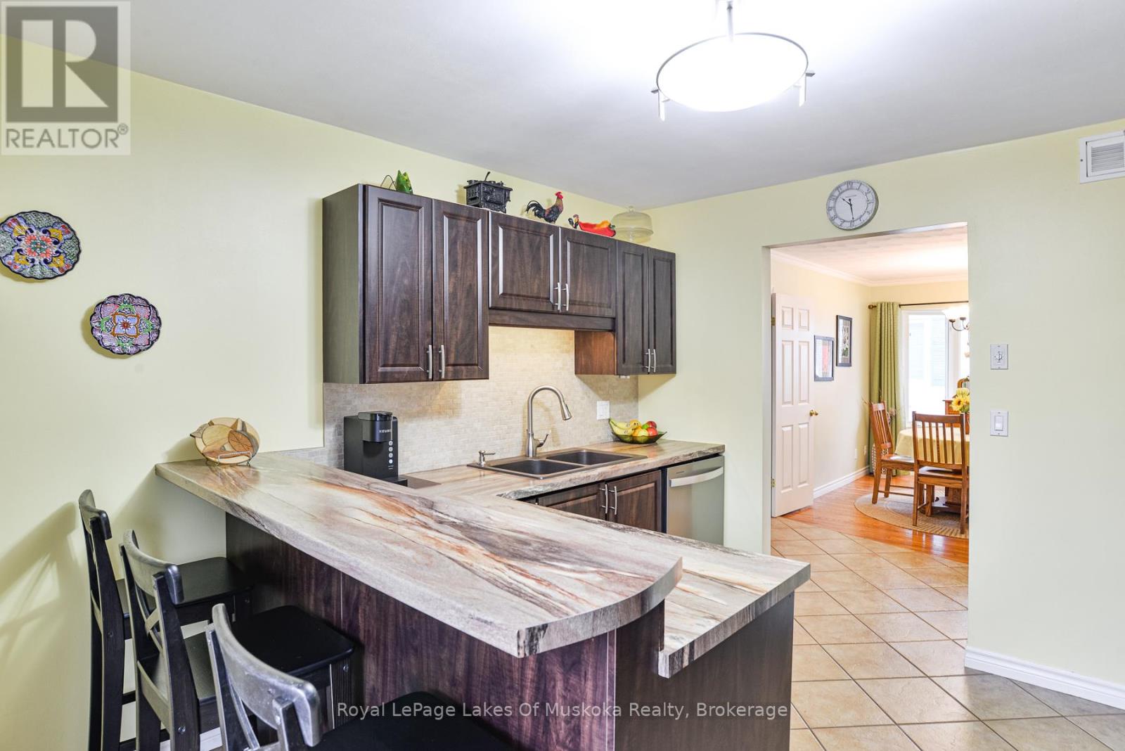 18 Killdeer Crescent, Bracebridge, Ontario  P1L 1Z2 - Photo 10 - X12423482