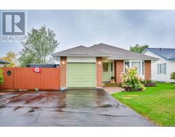 18 KILLDEER CRESCENT, Bracebridge, Ontario