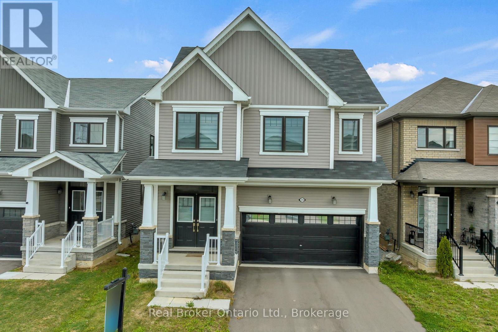 216 VANILLA TRAIL, Thorold, Ontario