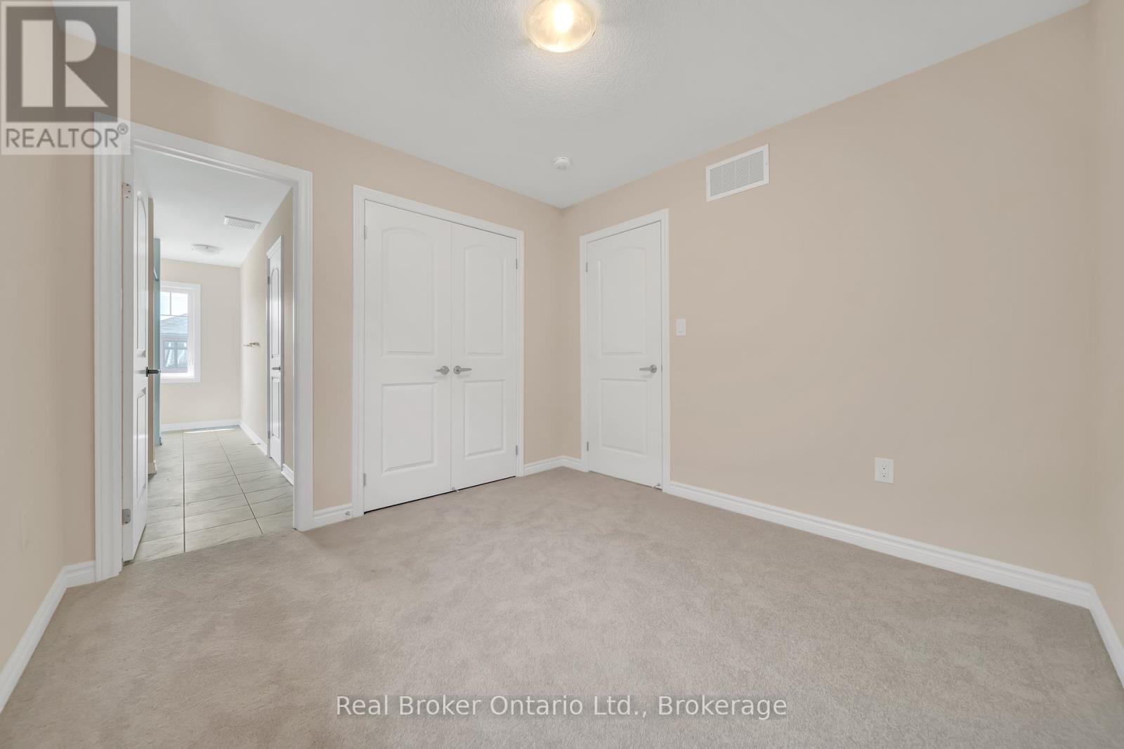 216 Vanilla Trail, Thorold, Ontario  L2E 6S4 - Photo 34 - X12423521