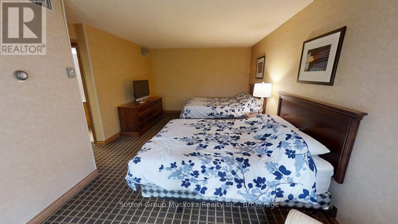 27-202 Golfview - Deerhurst Resort Drive, Huntsville, Ontario  P1H 2E8 - Photo 17 - X12423552