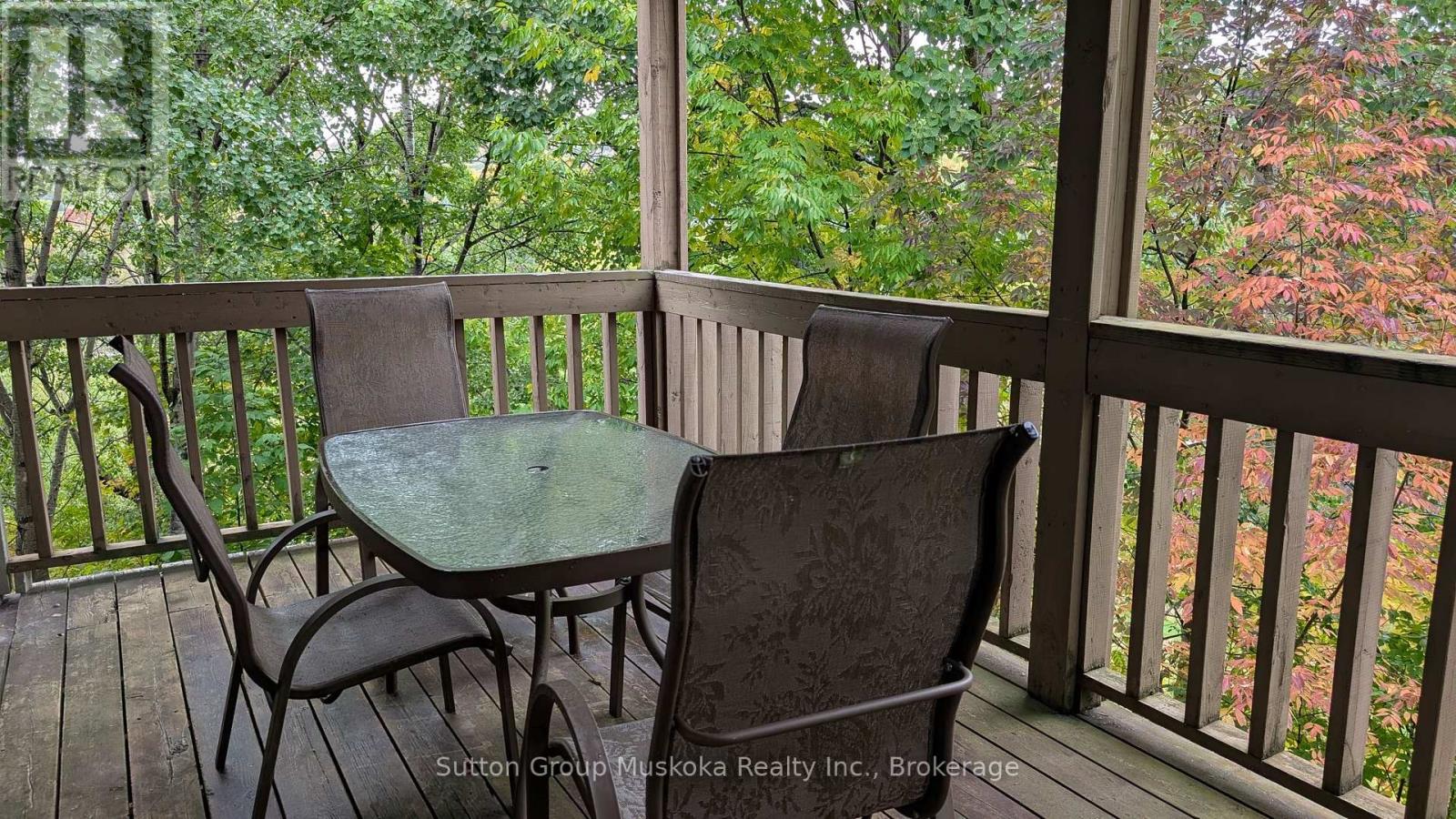 27-202 Golfview - Deerhurst Resort Drive, Huntsville, Ontario  P1H 2E8 - Photo 4 - X12423552
