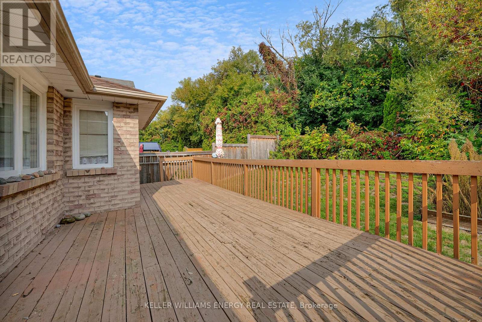 1130 Snowberry Court, Oshawa, Ontario  L1K 2J3 - Photo 39 - E12423445