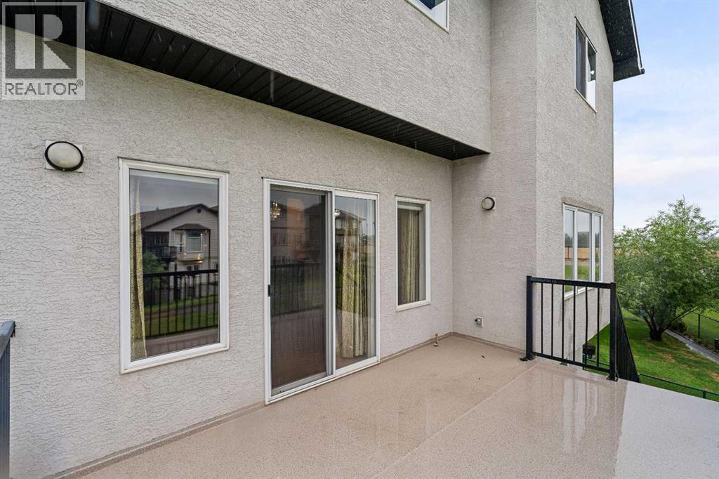 151 Cove Close, Chestermere, Alberta  T1X 1V4 - Photo 38 - A2246157