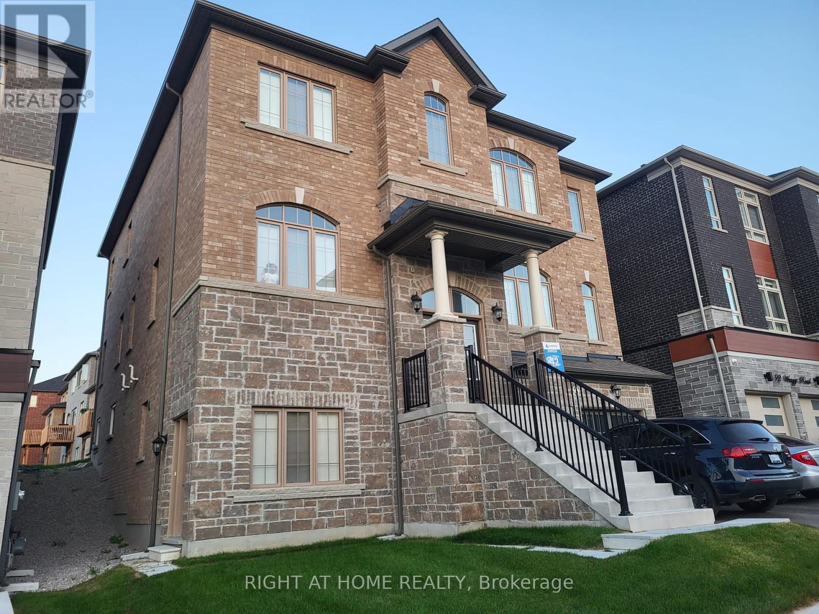 BSMT - 98 WRAGGS ROAD, Bradford West Gwillimbury, Ontario