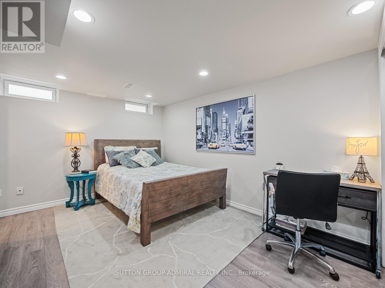 79 Watkins Glen Crescent, Aurora, Ontario  L4G 7S6 - Photo 29 - N12423379