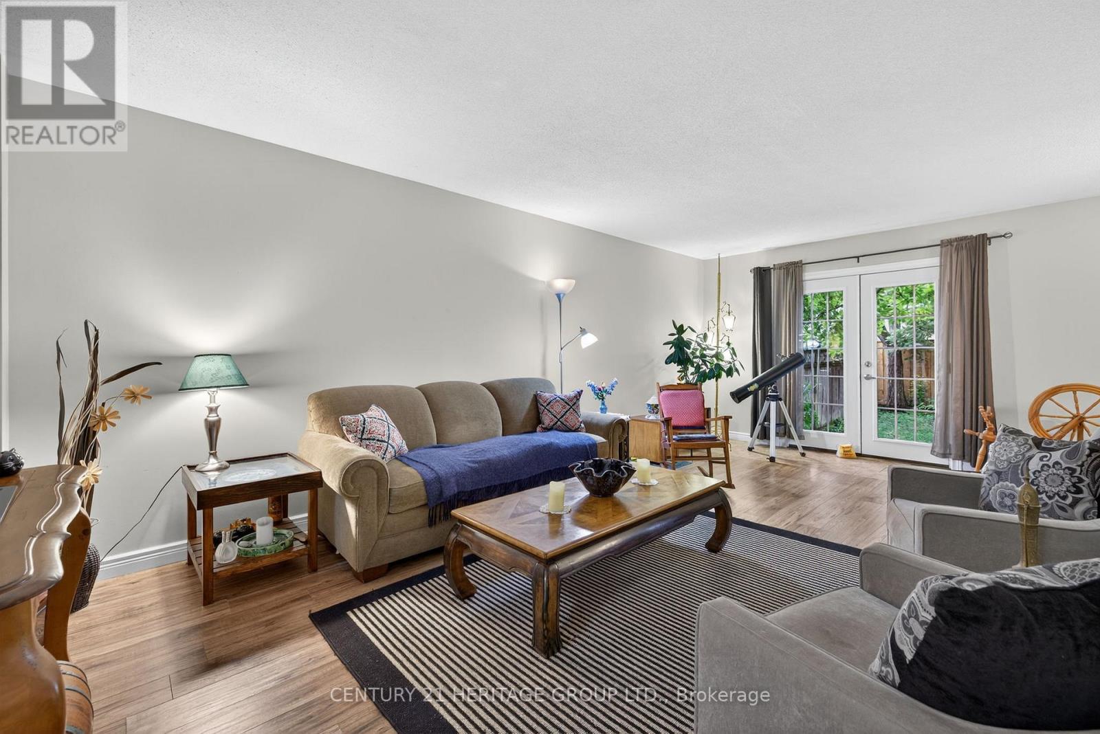 374 Maplegrove Avenue, Bradford West Gwillimbury, Ontario  L3Z 1V7 - Photo 11 - N12423380