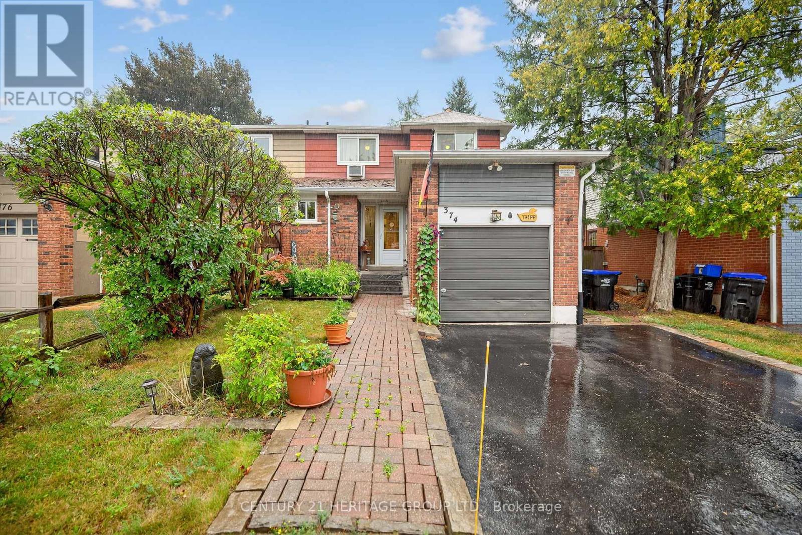 374 Maplegrove Avenue, Bradford West Gwillimbury, Ontario  L3Z 1V7 - Photo 2 - N12423380