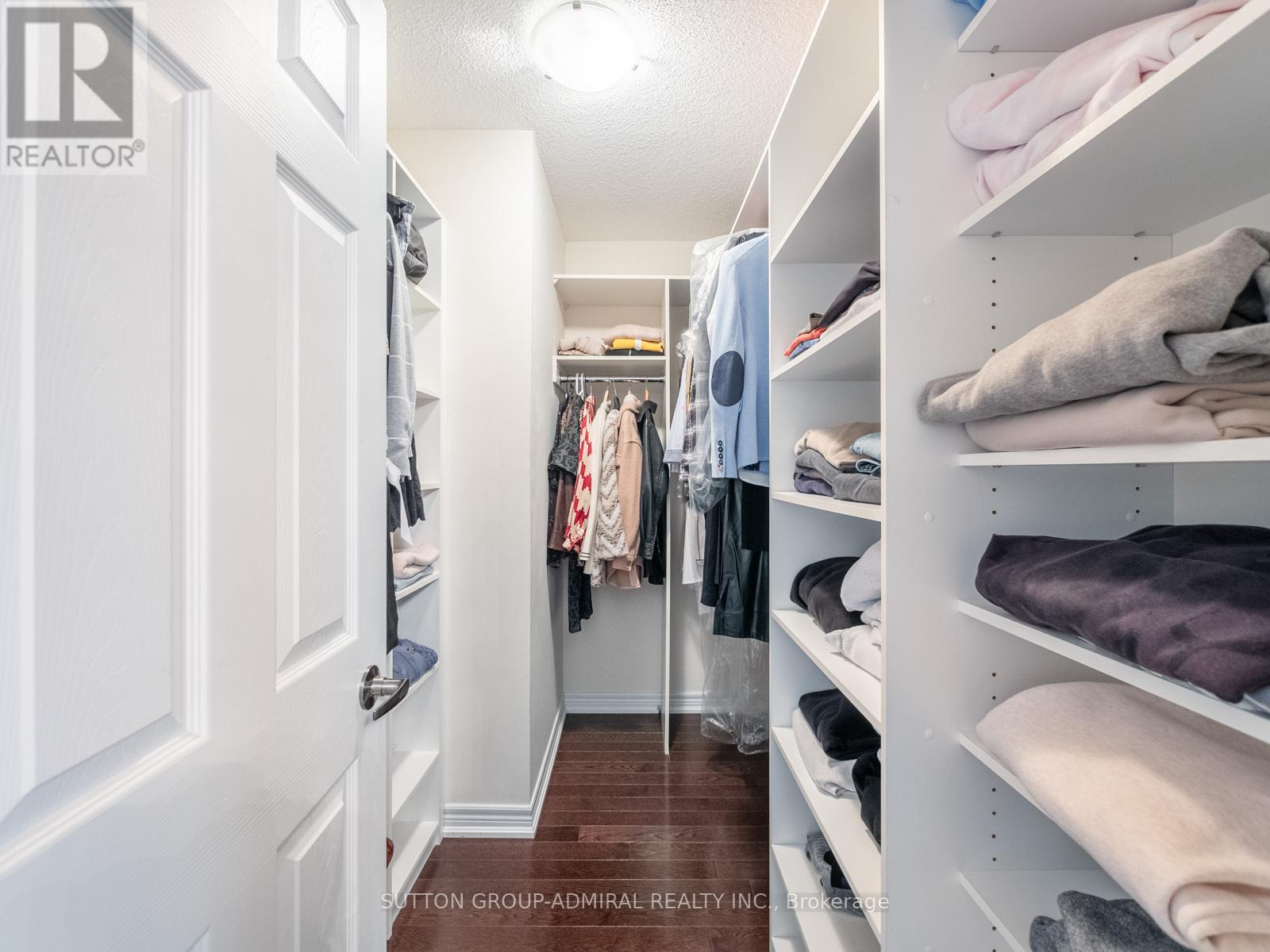 119 Warbler Avenue, Vaughan, Ontario  L6A 0X9 - Photo 18 - N12423414