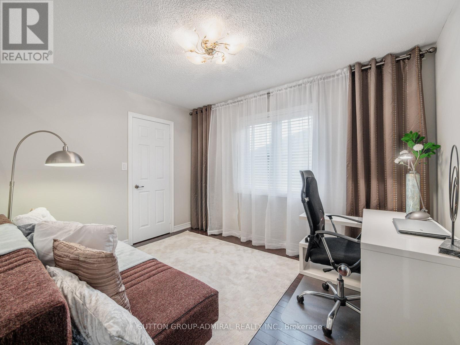 119 Warbler Avenue, Vaughan, Ontario  L6A 0X9 - Photo 24 - N12423414