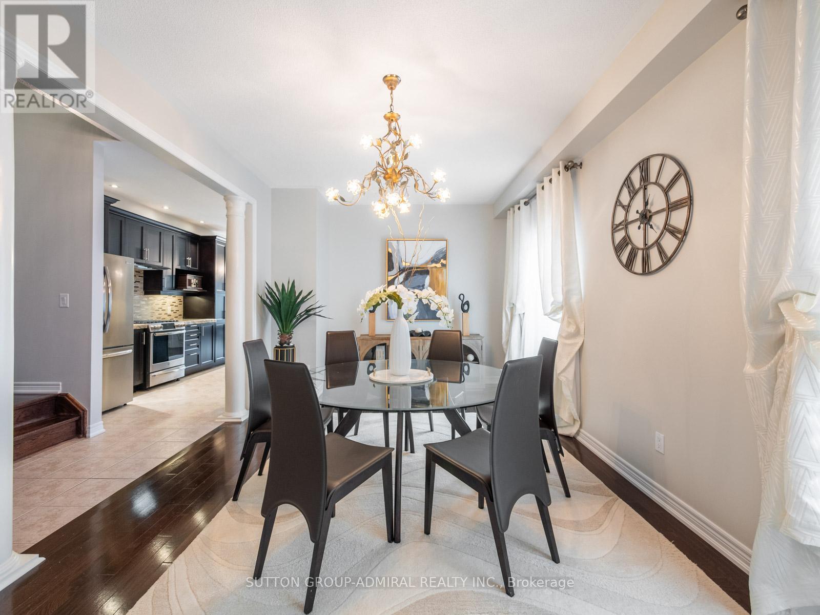 119 Warbler Avenue, Vaughan, Ontario  L6A 0X9 - Photo 3 - N12423414
