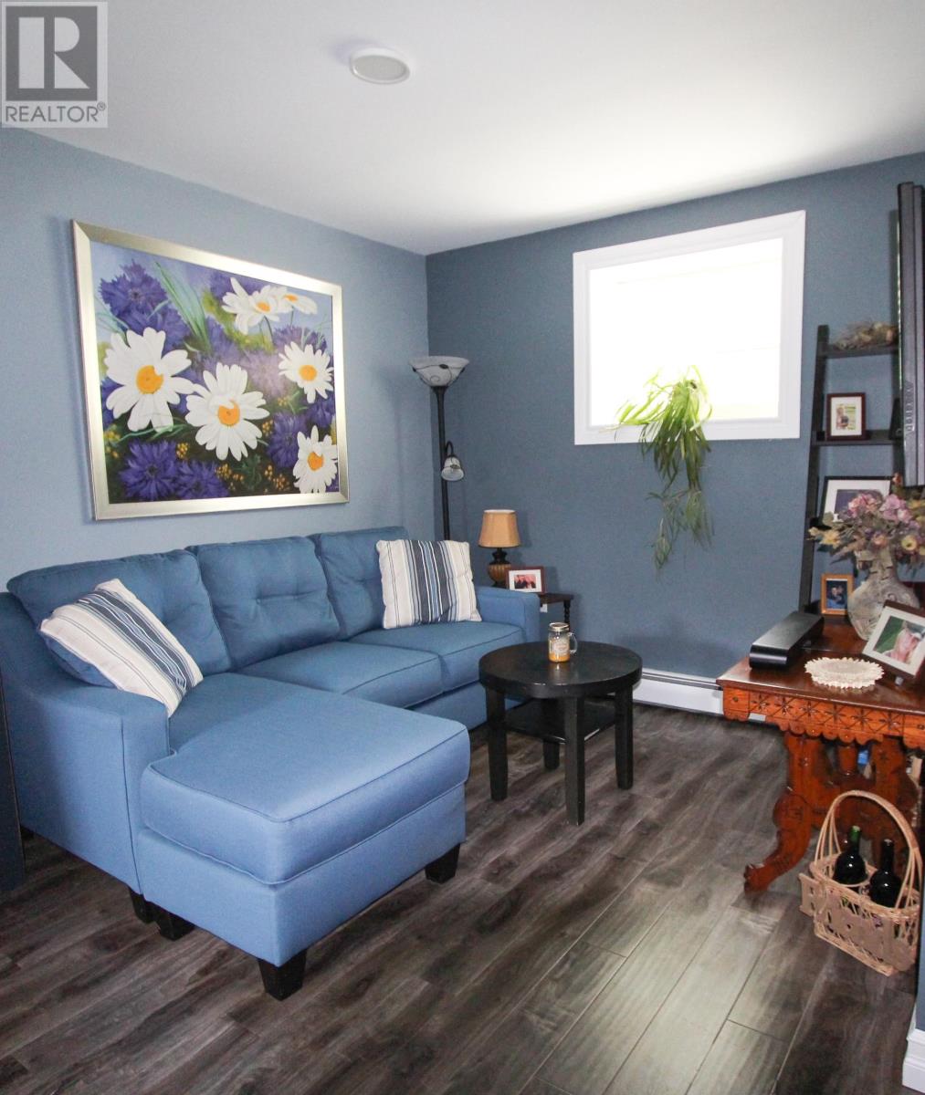 271 Fernwood Road, Bedeque And Area, Prince Edward Island  C0B 1C0 - Photo 23 - 202523511