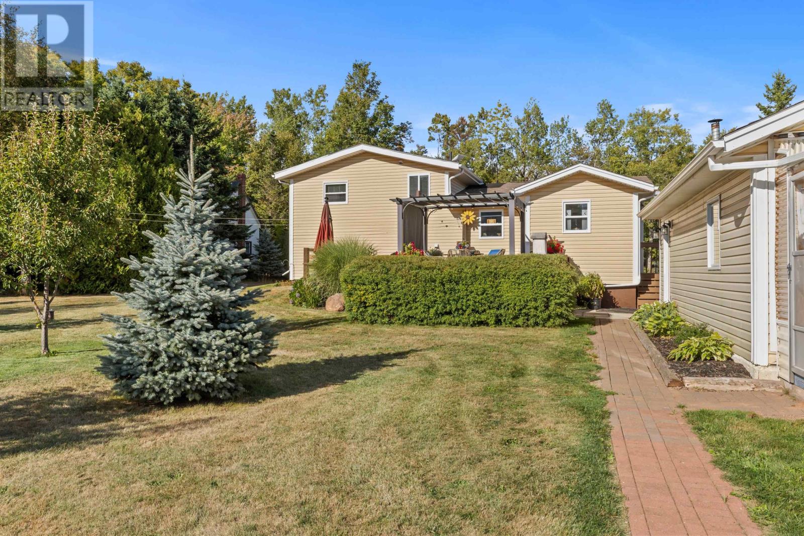 271 Fernwood Road, Bedeque And Area, Prince Edward Island  C0B 1C0 - Photo 33 - 202523511