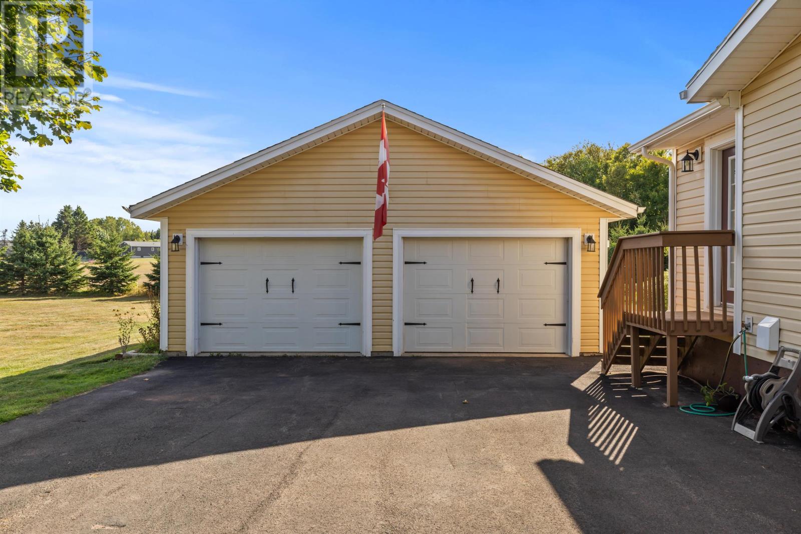 271 Fernwood Road, Bedeque And Area, Prince Edward Island  C0B 1C0 - Photo 5 - 202523511