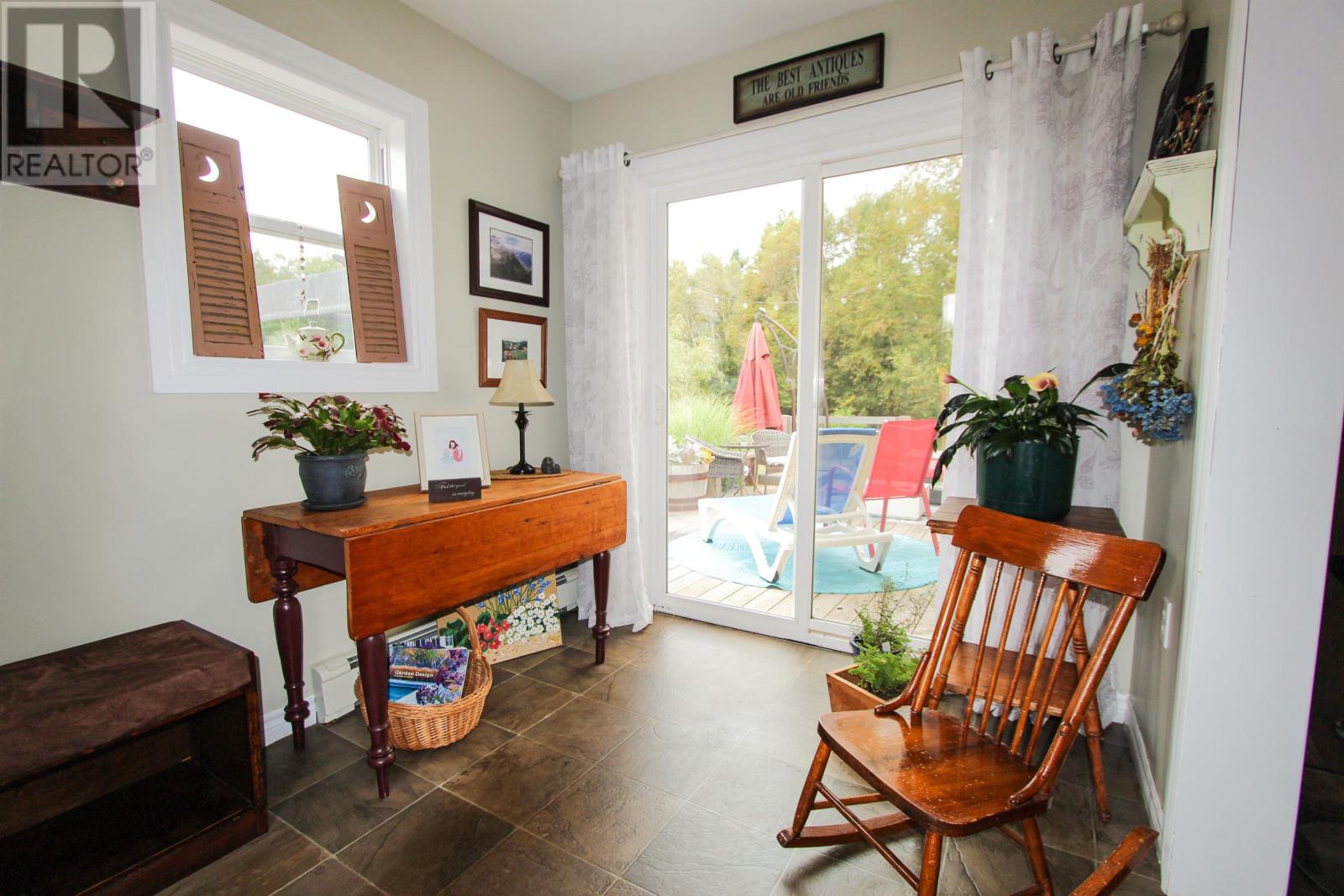 271 Fernwood Road, Bedeque And Area, Prince Edward Island  C0B 1C0 - Photo 6 - 202523511