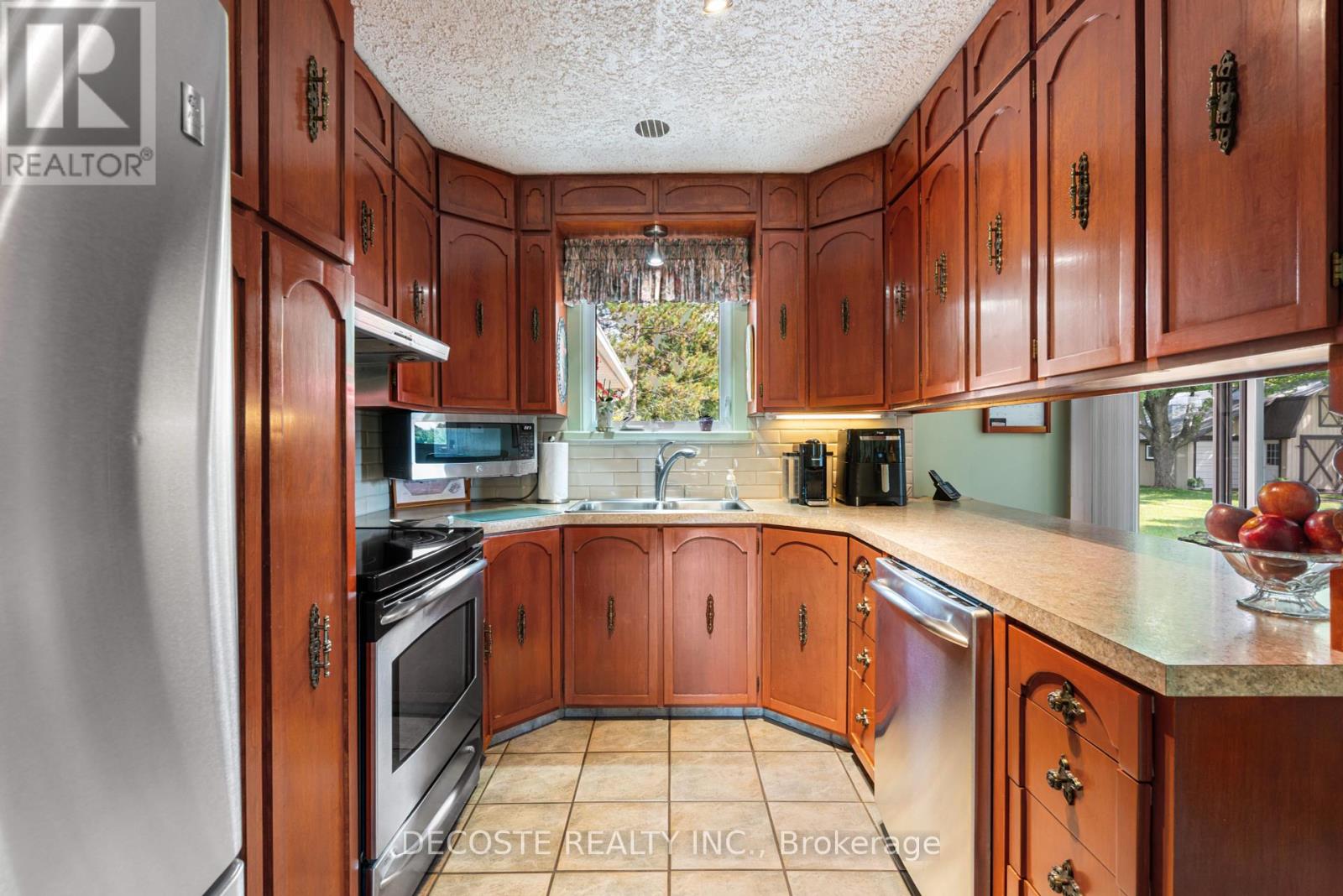 3527 County Road 34 Road, Champlain, Ontario  K0B 1R0 - Photo 11 - X12423526