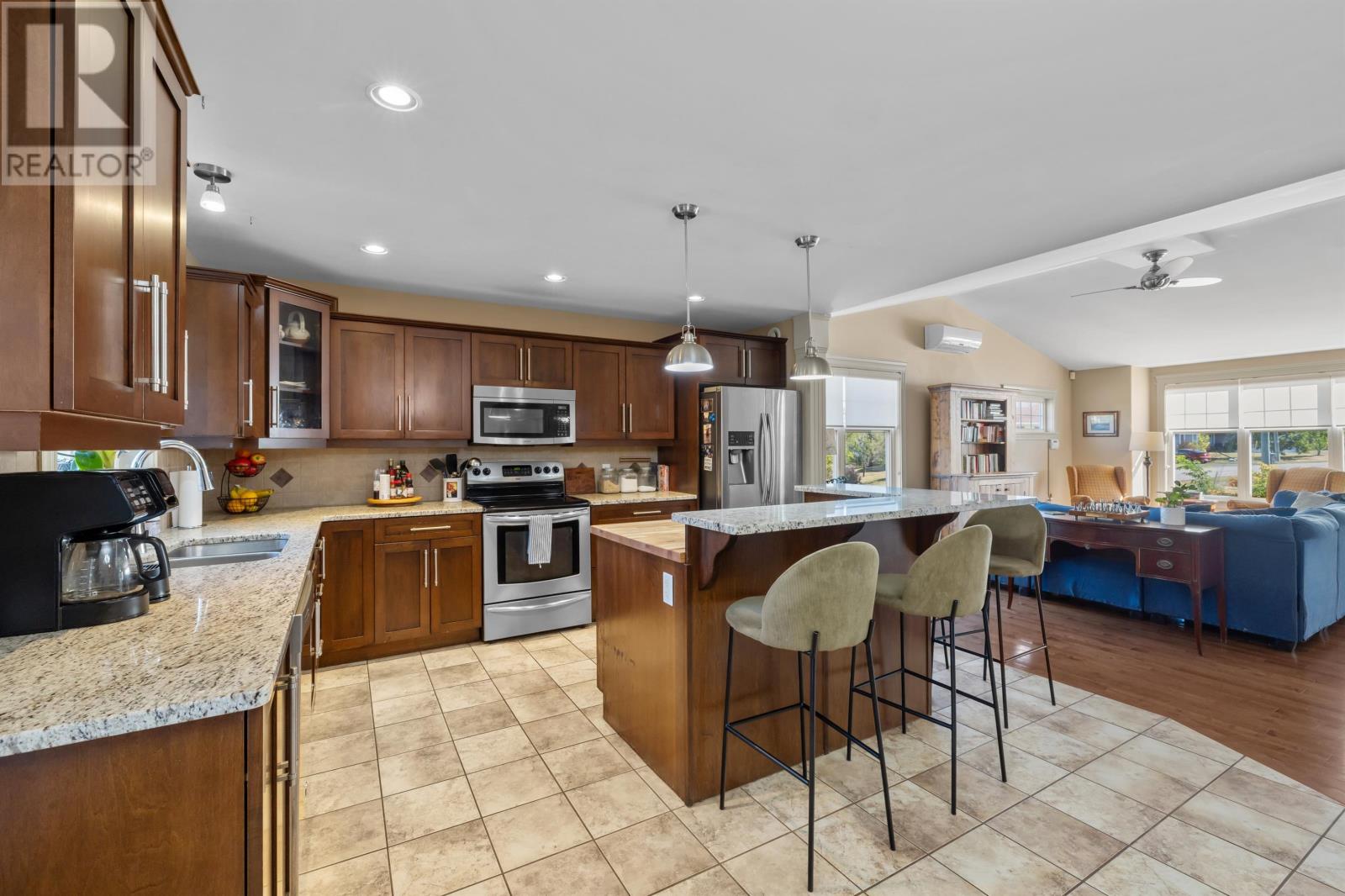 15 Picton Beete Crescent, Stratford, Prince Edward Island  C1B 0C1 - Photo 13 - 202524208