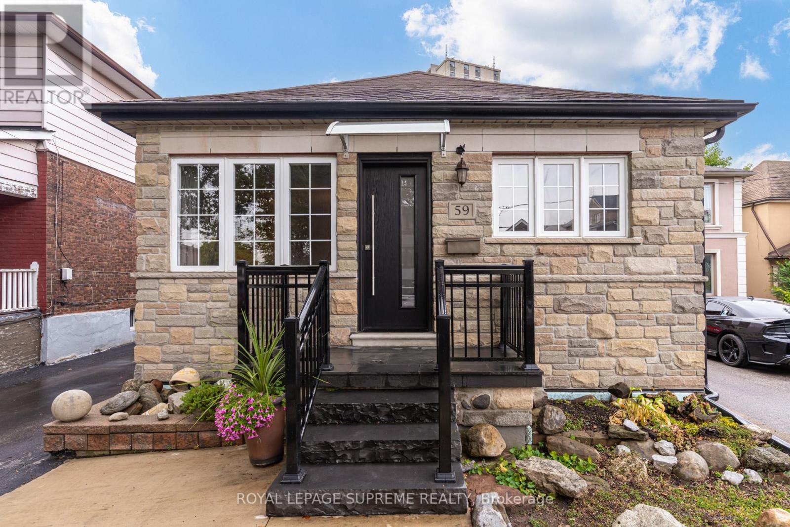 59 Buttonwood Avenue, Toronto, Ontario  M6M 2H9 - Photo 1 - W12423371