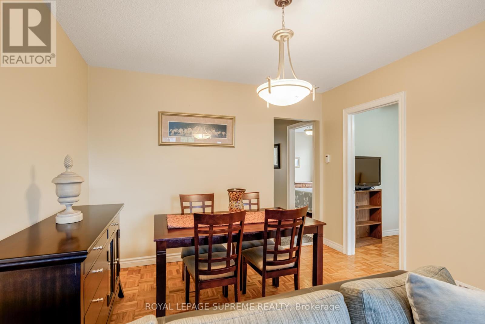 59 Buttonwood Avenue, Toronto, Ontario  M6M 2H9 - Photo 15 - W12423371