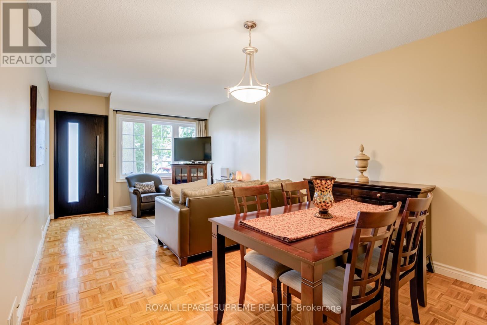 59 Buttonwood Avenue, Toronto, Ontario  M6M 2H9 - Photo 16 - W12423371