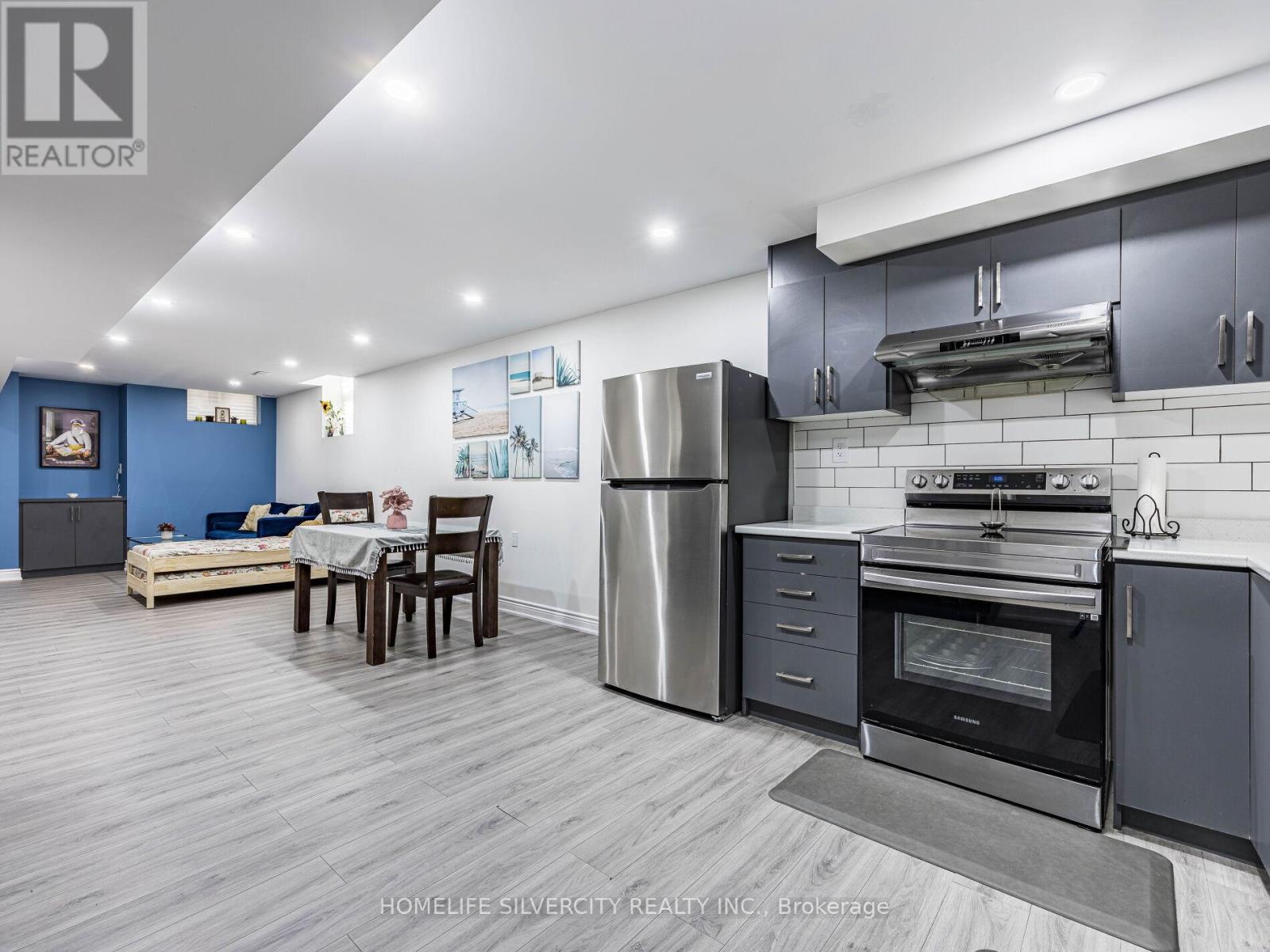 16 Cloncurry Street E, Brampton, Ontario  L6P 4G3 - Photo 45 - W12423381