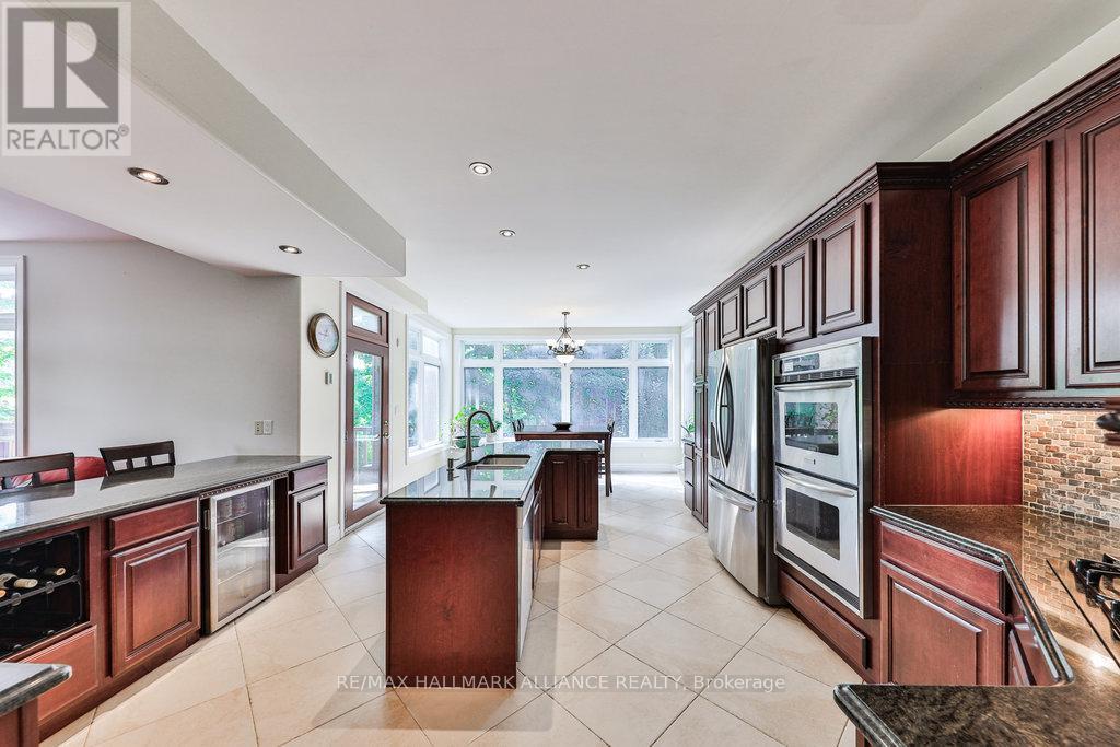 1200 Bronte Road, Oakville, Ontario  L6M 4G4 - Photo 17 - W12423384
