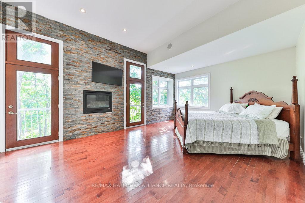 1200 Bronte Road, Oakville, Ontario  L6M 4G4 - Photo 28 - W12423384