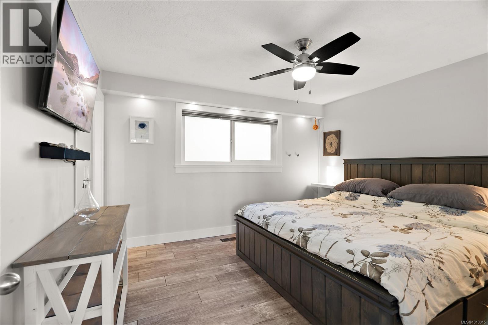 7254 Enid Pl, Central Saanich, British Columbia  V8M 1H3 - Photo 12 - 1013015