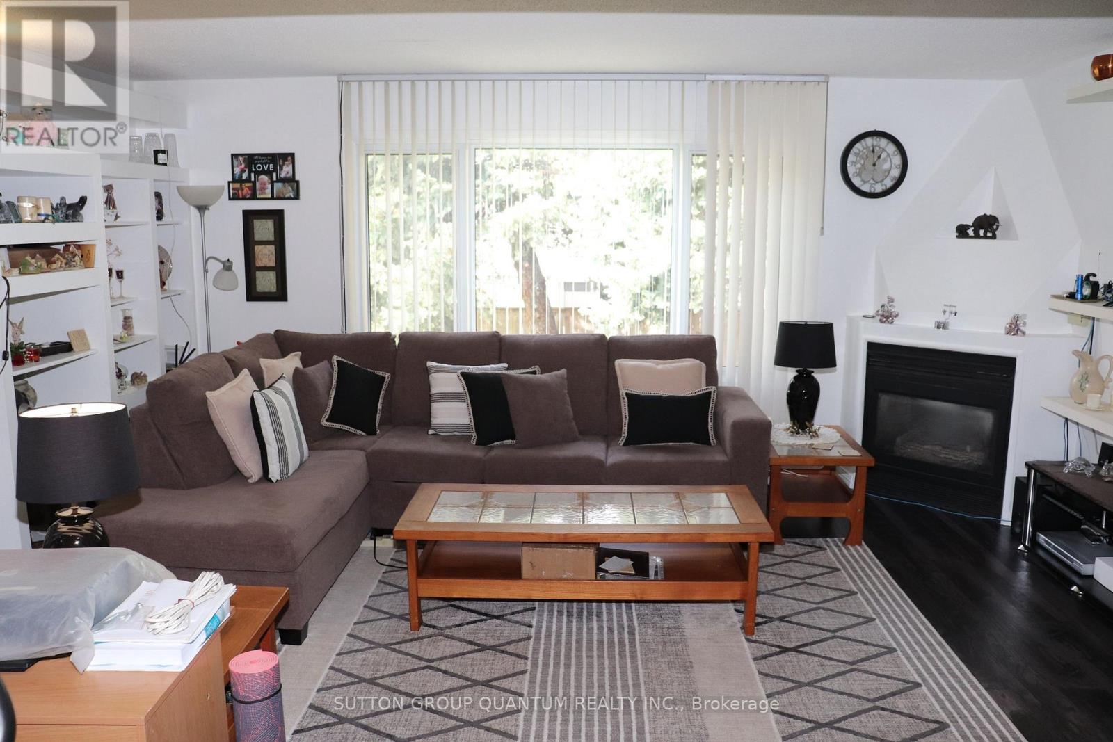 50 - 2440 Bromsgrove Road, Mississauga, Ontario  L5J 4J7 - Photo 11 - W12423405