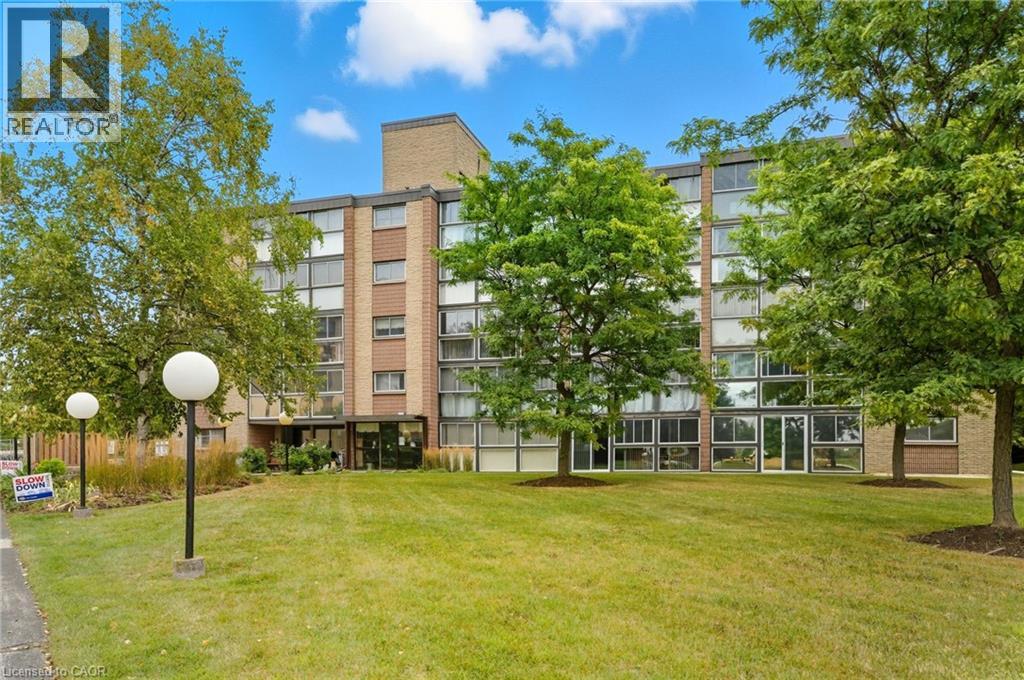 400 CHAMPLAIN Boulevard 305, Cambridge by Ask Marius Real Estate 400 CHAMPLAIN Boulevard 305, Cambridge
