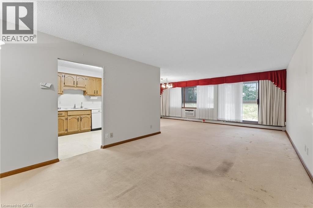 400 Champlain Boulevard Unit# 305, Cambridge, Ontario  N1R 7J6 - Photo 6 - 40772649