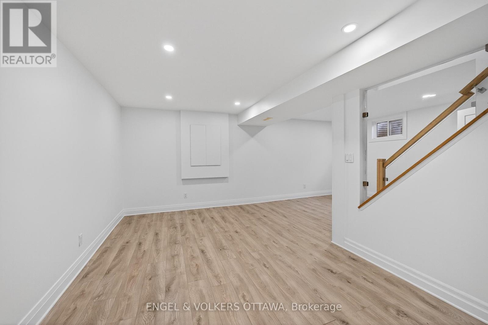 2204 Utah Street, Ottawa, Ontario  K1H 7W8 - Photo 34 - X12409401
