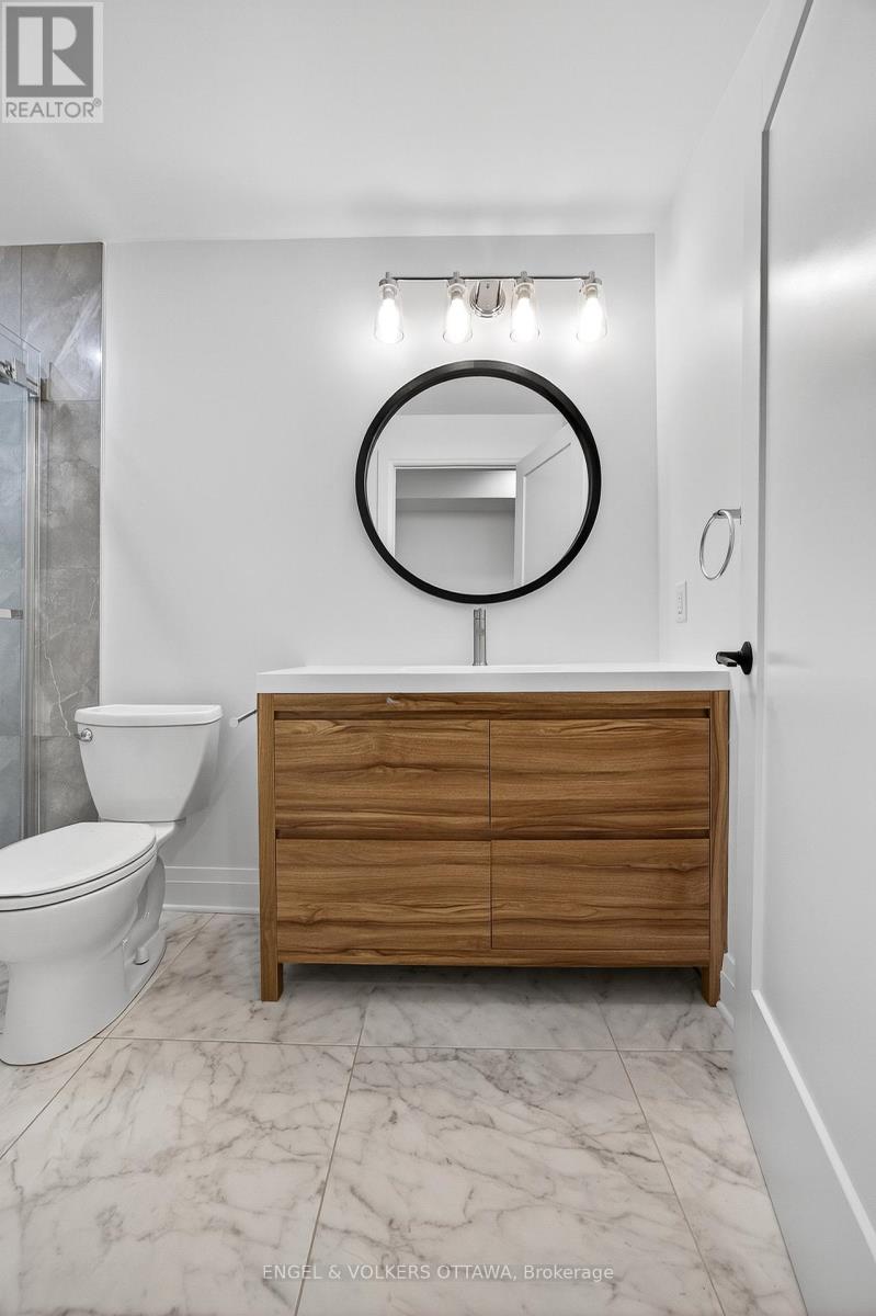 2204 Utah Street, Ottawa, Ontario  K1H 7W8 - Photo 38 - X12409401