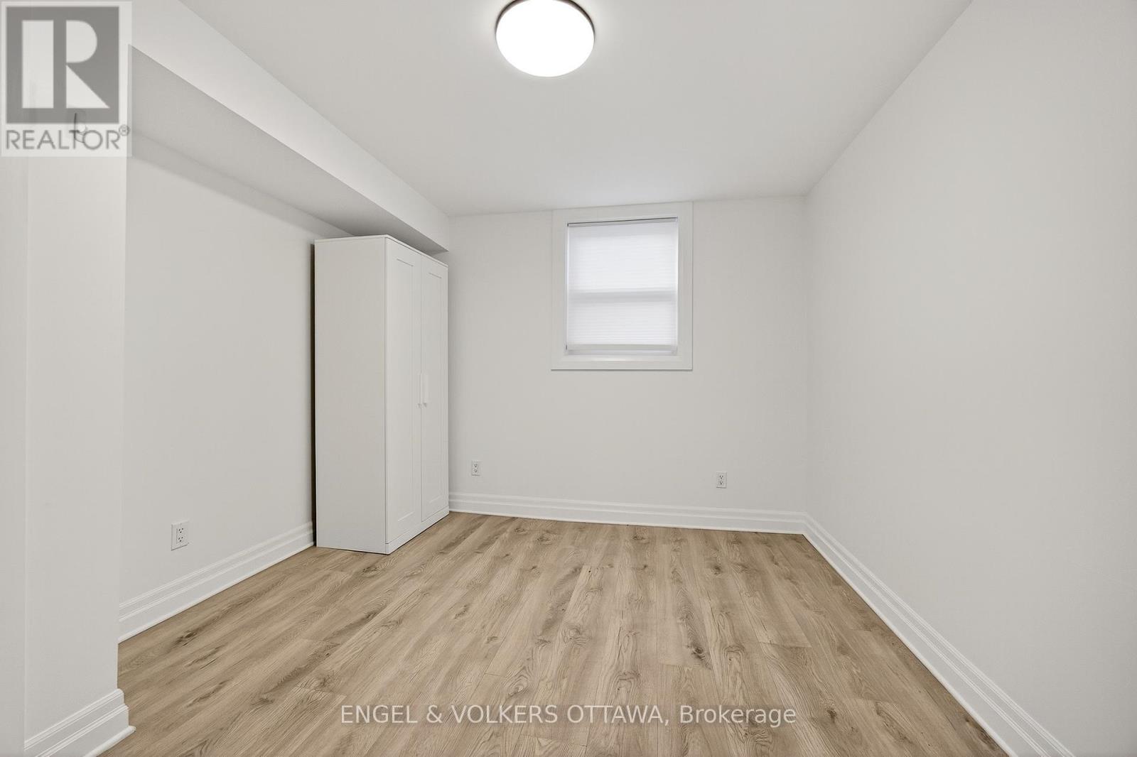 2204 Utah Street, Ottawa, Ontario  K1H 7W8 - Photo 41 - X12409401