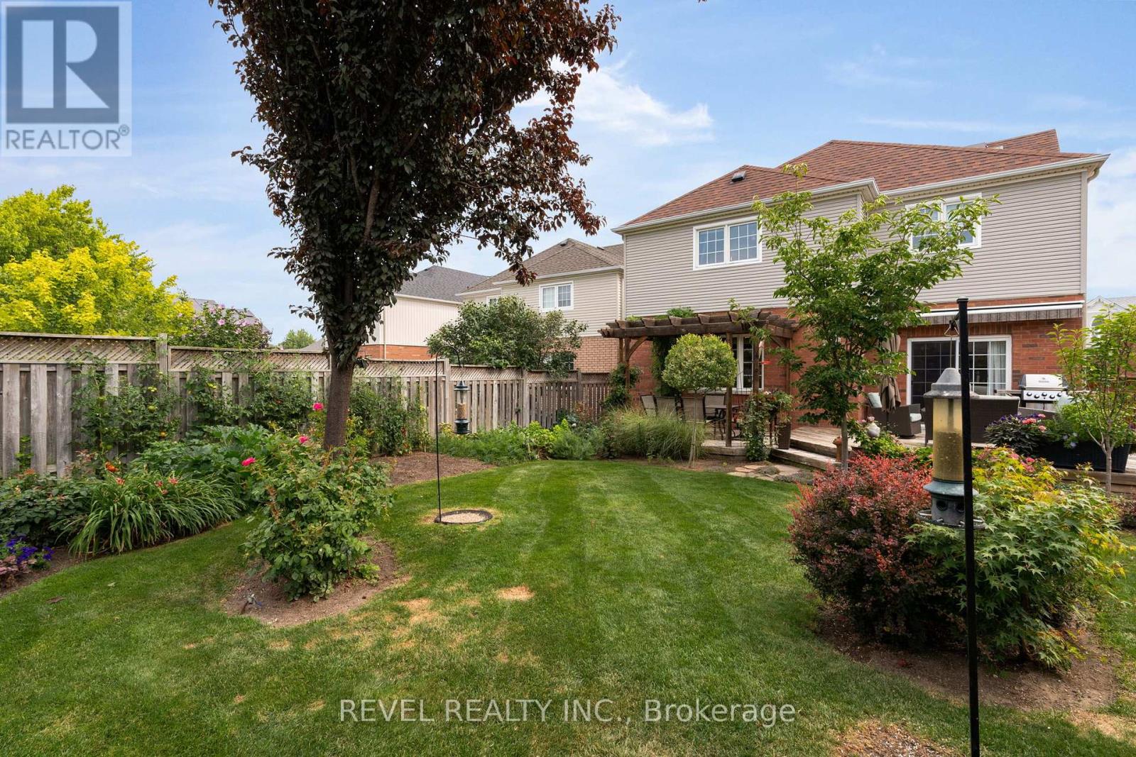 1058 Muriel Street, Innisfil, Ontario  L9S 4W7 - Photo 30 - N12339015